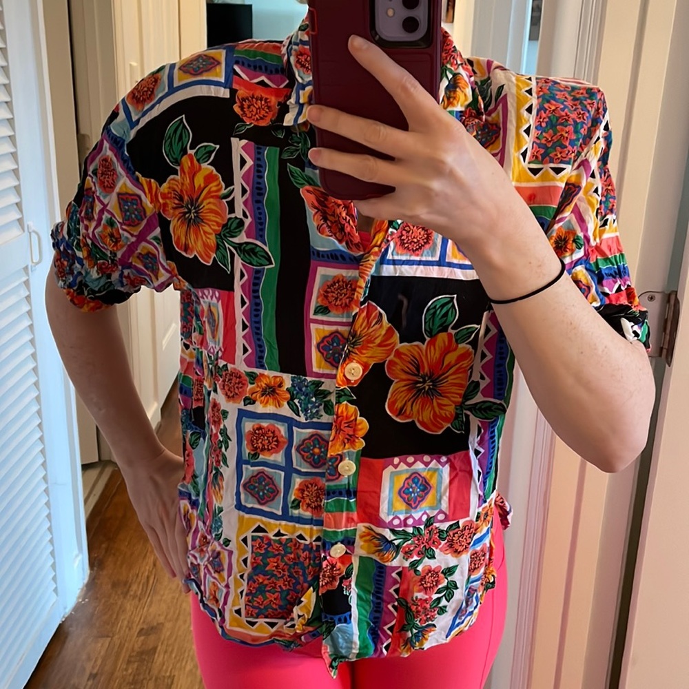 CHAUS vintage button down shirt